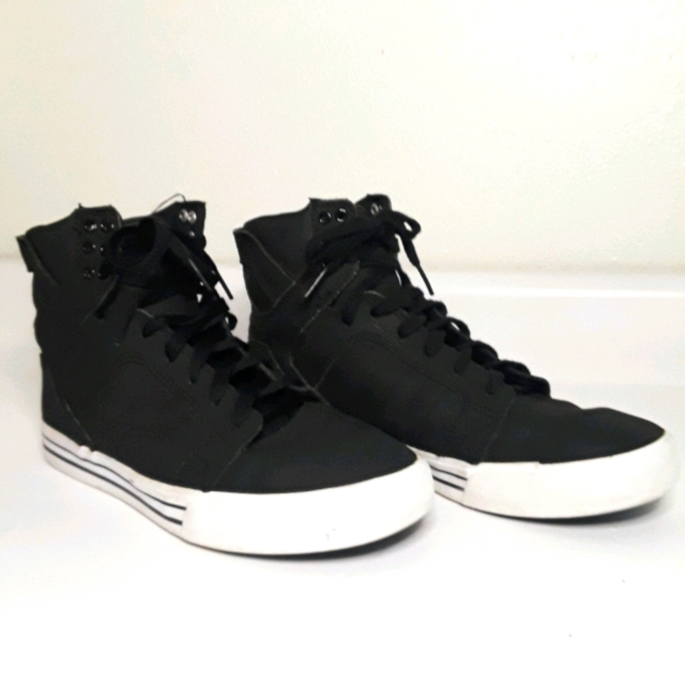 Supra Muska 001
